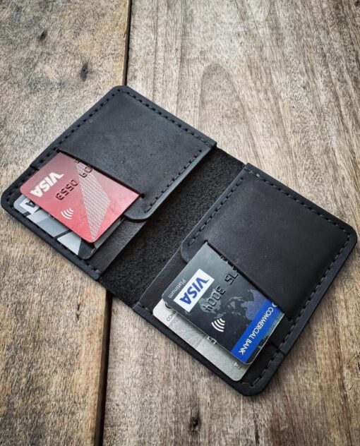 Mystery exclusives 4 cards everyday bifold wallet P255 0