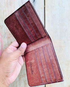 Mystery exclusives 8 cards bifold wallet with stripe accent P139 (V2)