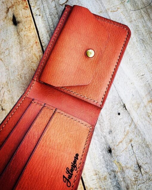 Mystery exclusives traditional bifold wallet P152 0