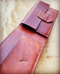 Mystery exclusives vintage style bifold wallet P166 0