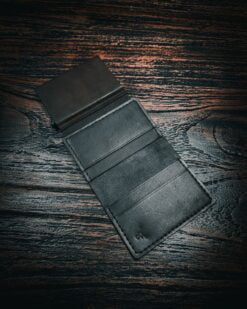 Mystery exclusives pull up wallet P311
